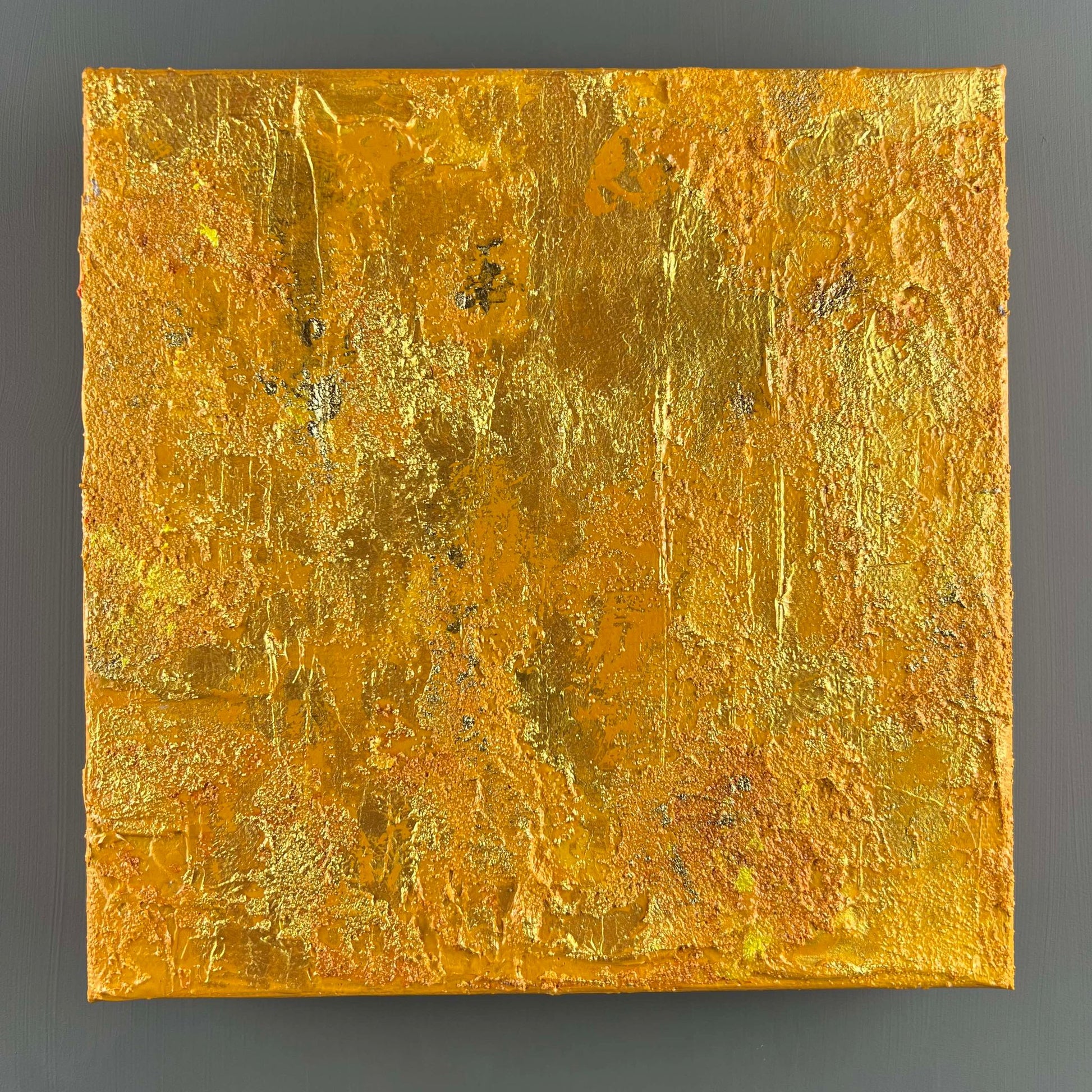 vivi & vela gemstone collection 'topaz' artwork in golden-yellow hues.